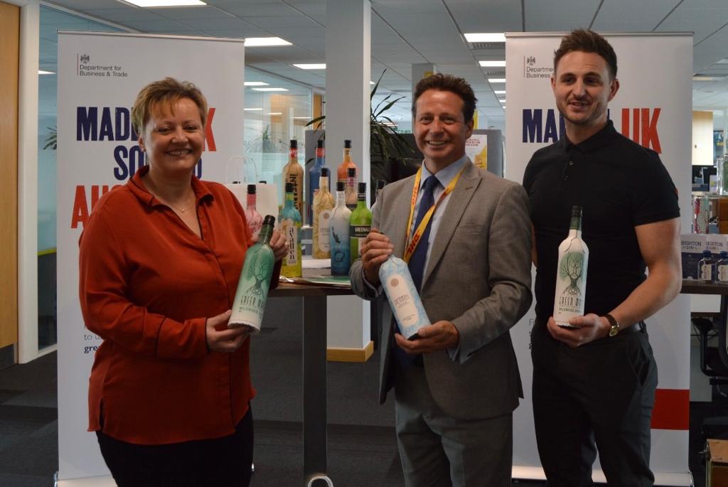 UK GOVERNMENT SENDS PAPER FRUGAL BOTTLES ON TRADE MISSION TO AUSTRALIA AND NEW ZEALAND